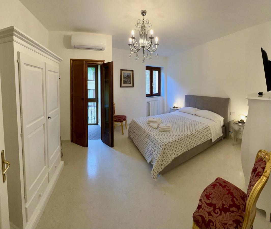 Appartamento Via Antica Padenghe sul Garda Dış mekan fotoğraf
